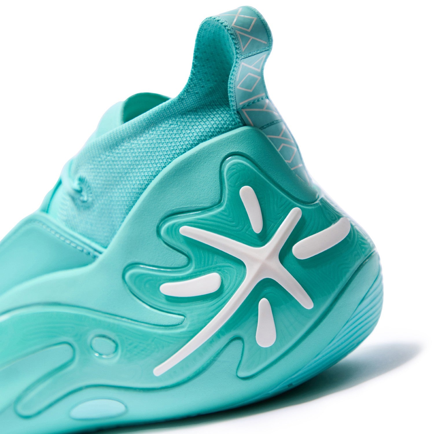Way of Wade 11 「自由」｜ウェイドバッシュ｜LININGバッシュ