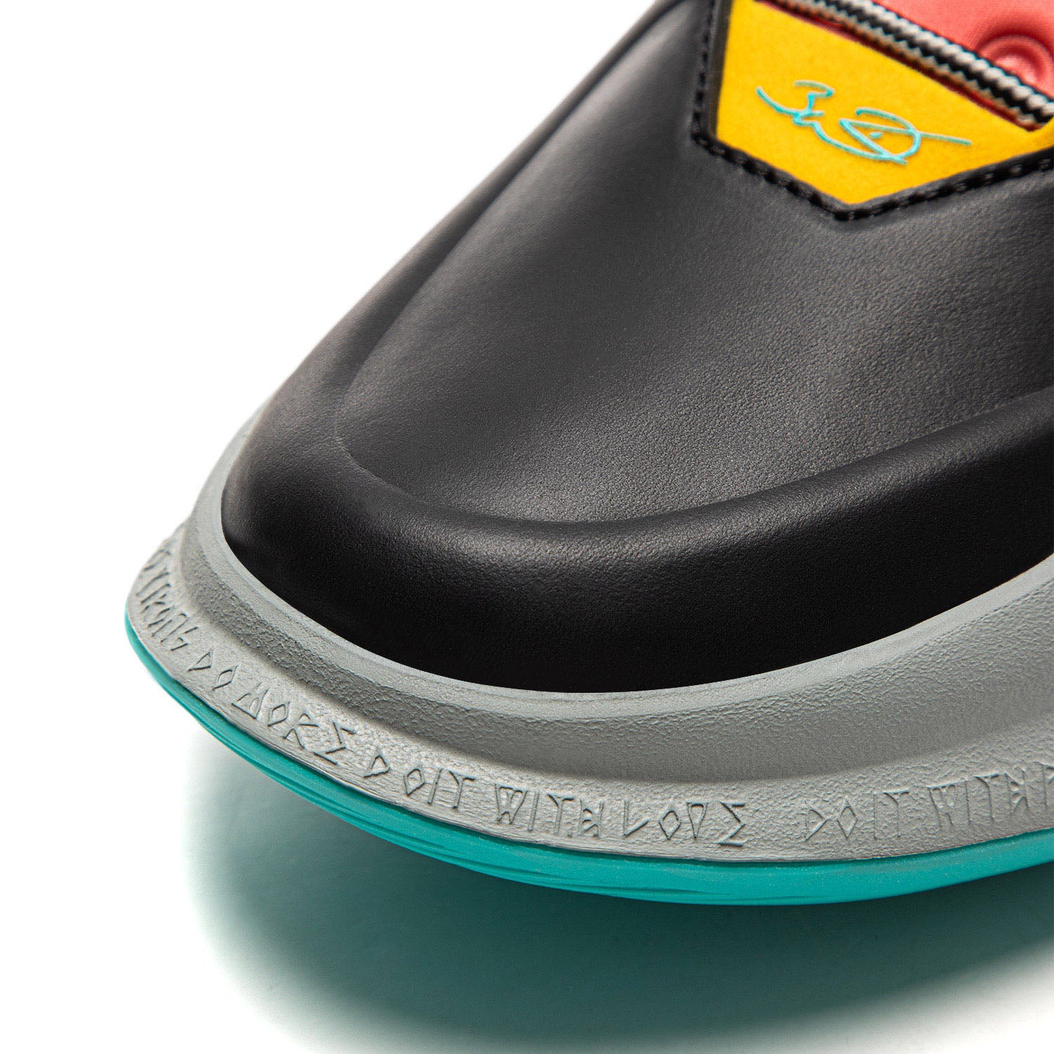 Way of Wade 11 X Staple 